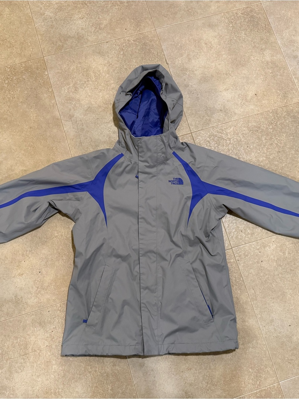 The North Face girls Hyvent windbreaker